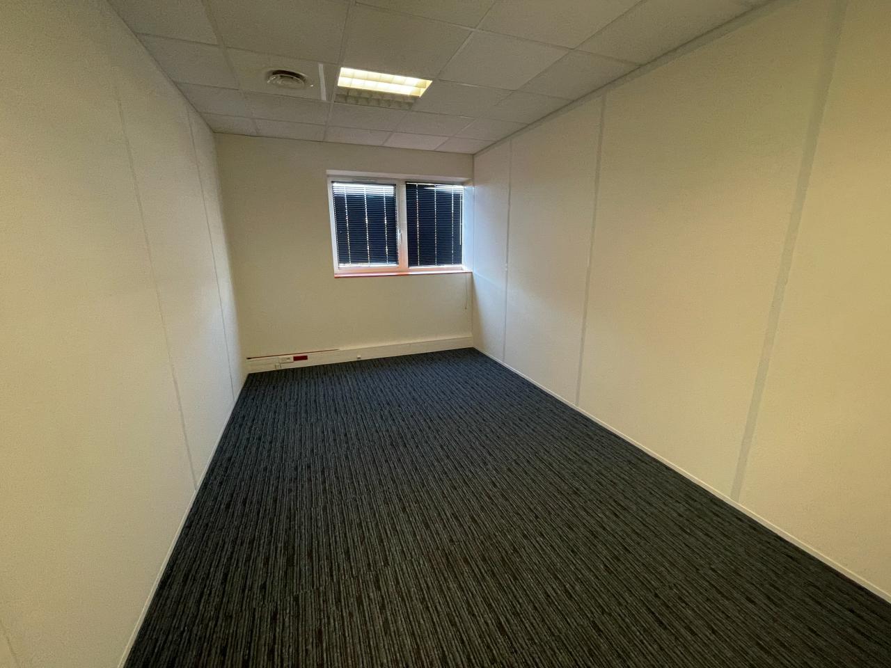 Bureau Rennes 399m² Location bureau Rennes Ille-et-Vilaine OLBUR2427414 1